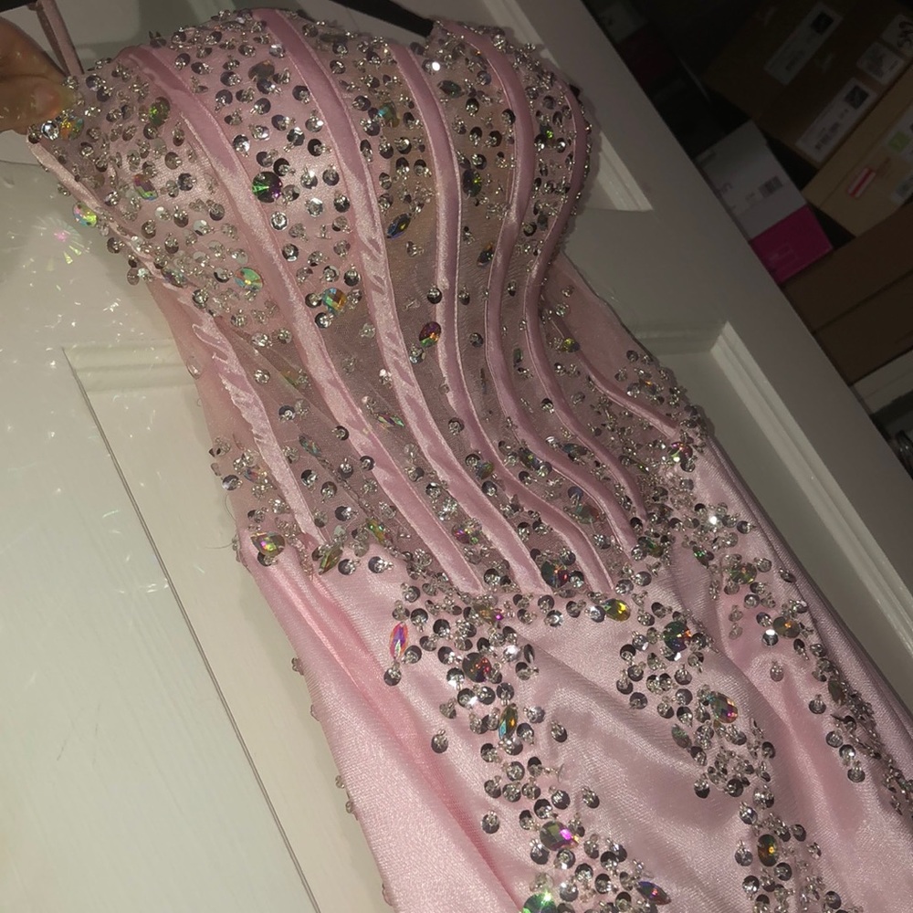Prom dress - Picture 3 of 9